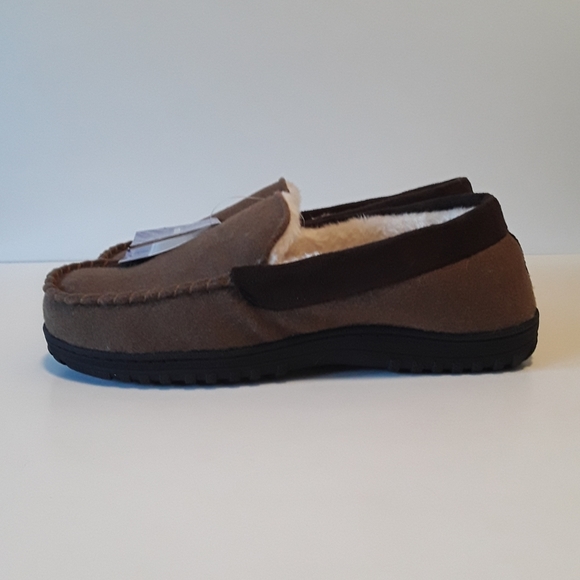 Home Top Other - NWT Home Top Comfortable Slippers Men's Size 12